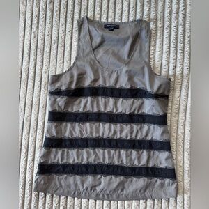 Banana Republic women’s tank